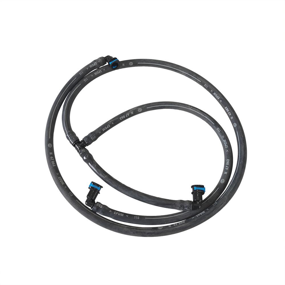Mercedes W245 A1698600392 Black Rubber Headlight Washer Hose