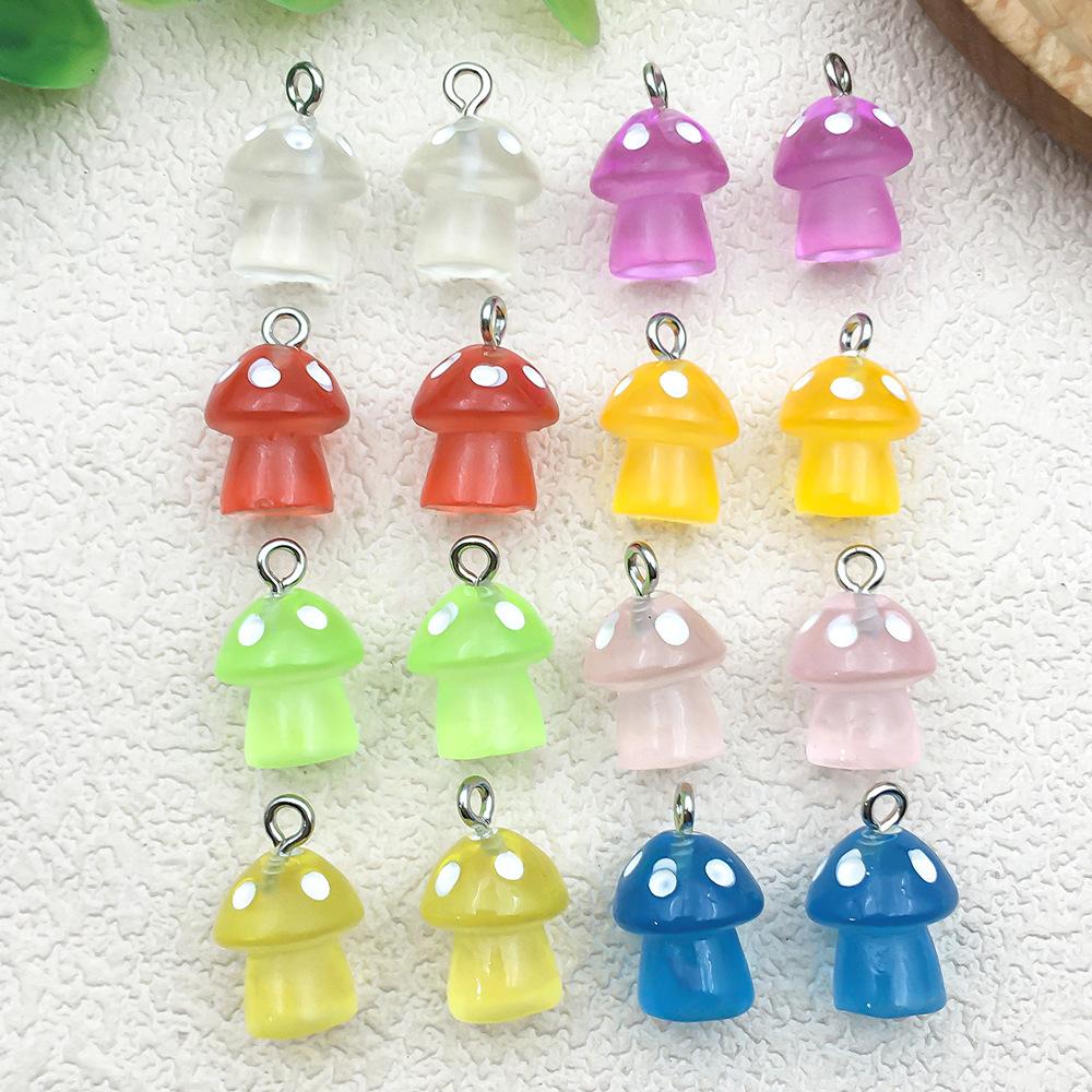 

5pcs Luminous Fun Mushroom Cute Charms Resin Pendants Jewelry Making Accessories DIY Earrings Necklace Keychain Accessories 11x17mm(5pcs)