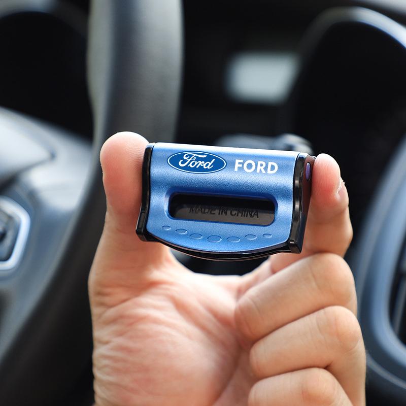 2Pcs Car Safety Seat Belt Buckle Clip Seatbelt Stopper Adjuster Clip For Ford Focus Mondeo Kuga Fiesta MK7 Escort Explorer Edge 2 4 MK2 MK4