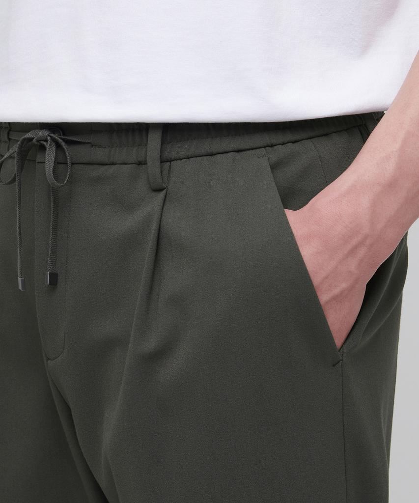 Musinsa Standard Lightweight Wide Drawstring Banded Crop Slacks [Dusty Khaki]