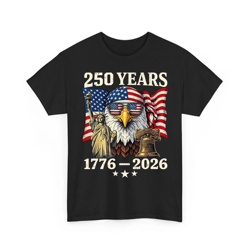 

250 Years American Flag 250th Anniversary USA Bald Eagle Patriotic Retro TShirt Unisex T-Shirt S