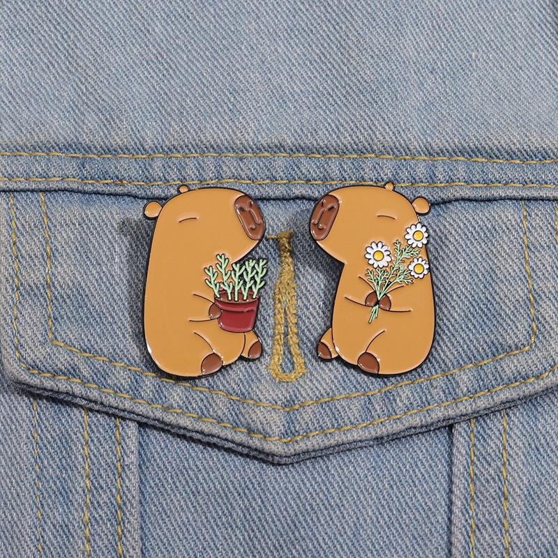 Cute Capybara Enamel Pins CustomAnimal Couple Dating Brooches Lapel Badges Cartoon Animal Jewelry Gift for Friends