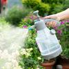 3L Pumpsprüher Kunststoff Nachfüllbare Wassersprühflasche Handsprühflasche mit Messbecher Verstellbare Düse für Gartenarbeit Reinigung Bewässerung