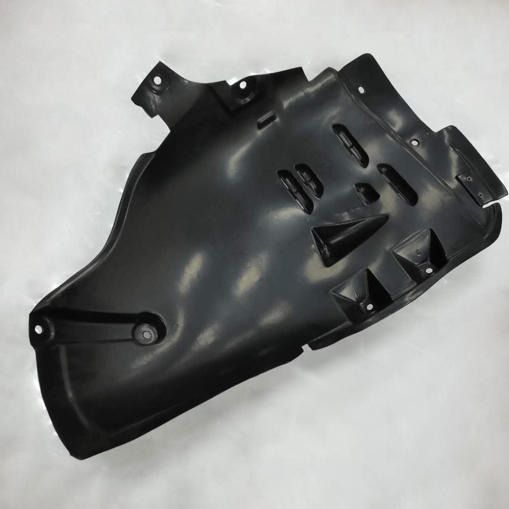 Sada podběhů/blatníků pro Mercedes-Benz W211 S211 - Přední/Zadní, Levý/Pravý