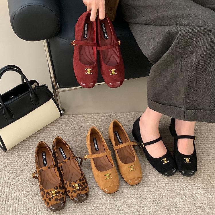 French Evening Breeze Temperament Light Mouth Single Shoes Women's Middle Heel 2025 Spring and Autumn New Gentle Fairy Commuting Thick Heel Mary Jane