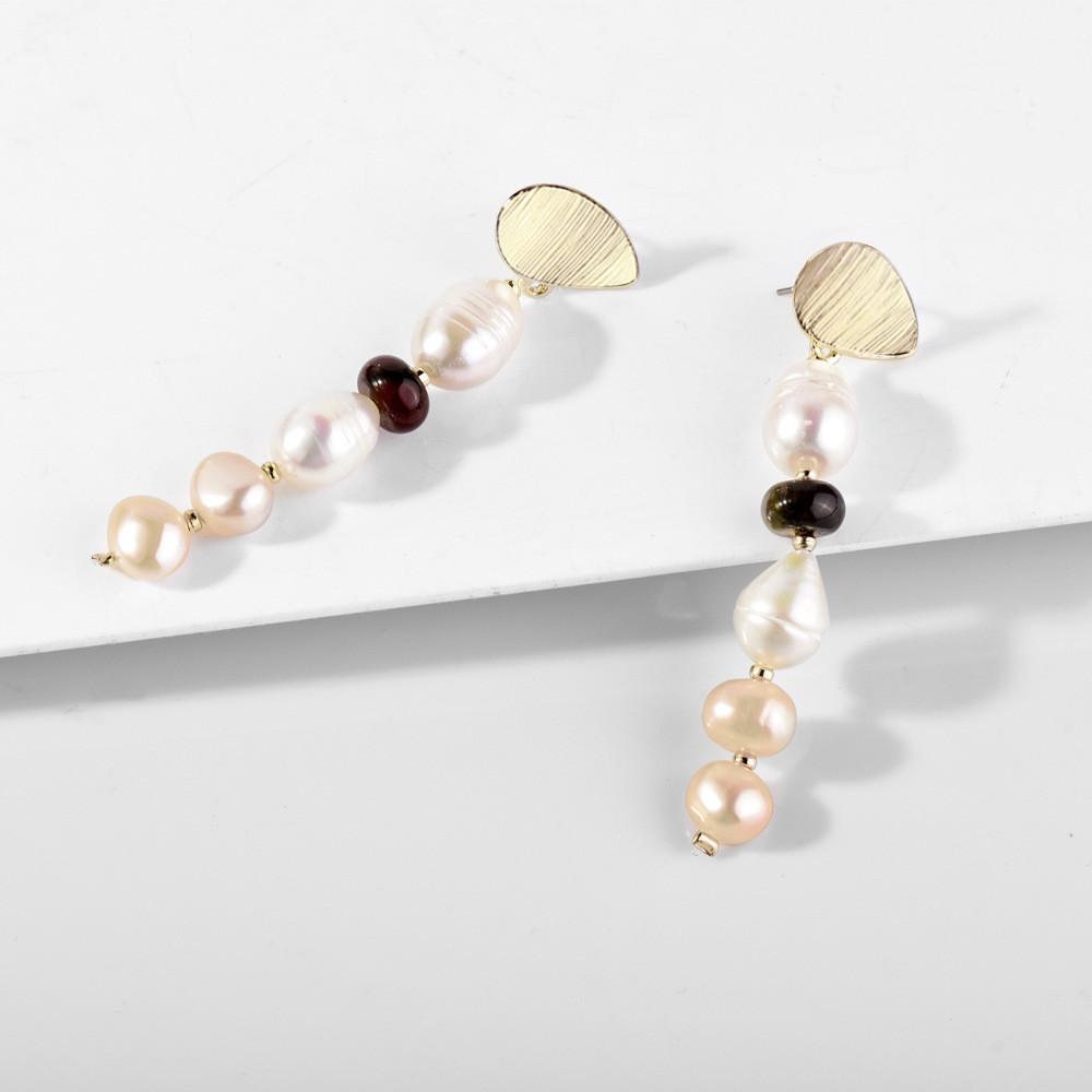 Elegant Natural Shell And Pearl Earrings For Women Unique Geometric Shape
