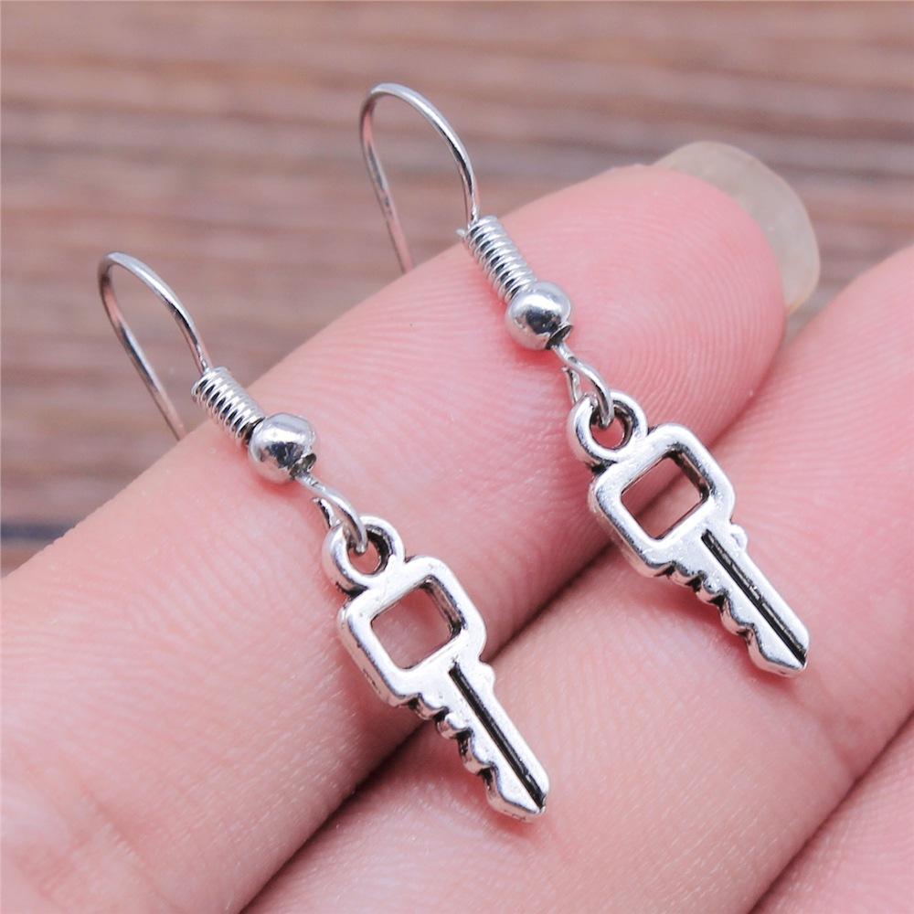 40 Styles Hotsale Women Earring Vintage Airplane Rocket Question Mark Tower Pin Scissors DNA Simple Cool Jewelry Handmade Gift