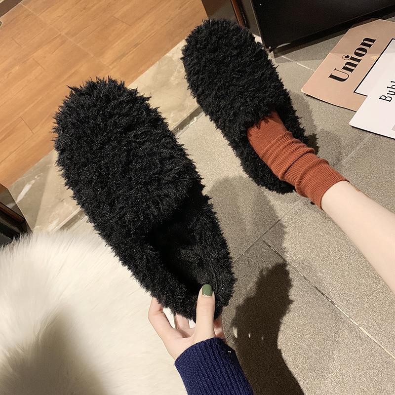 Fashion White Internet Celebrity Women's New Winter Curly Flat-soled Slip-on Cotton Shoes