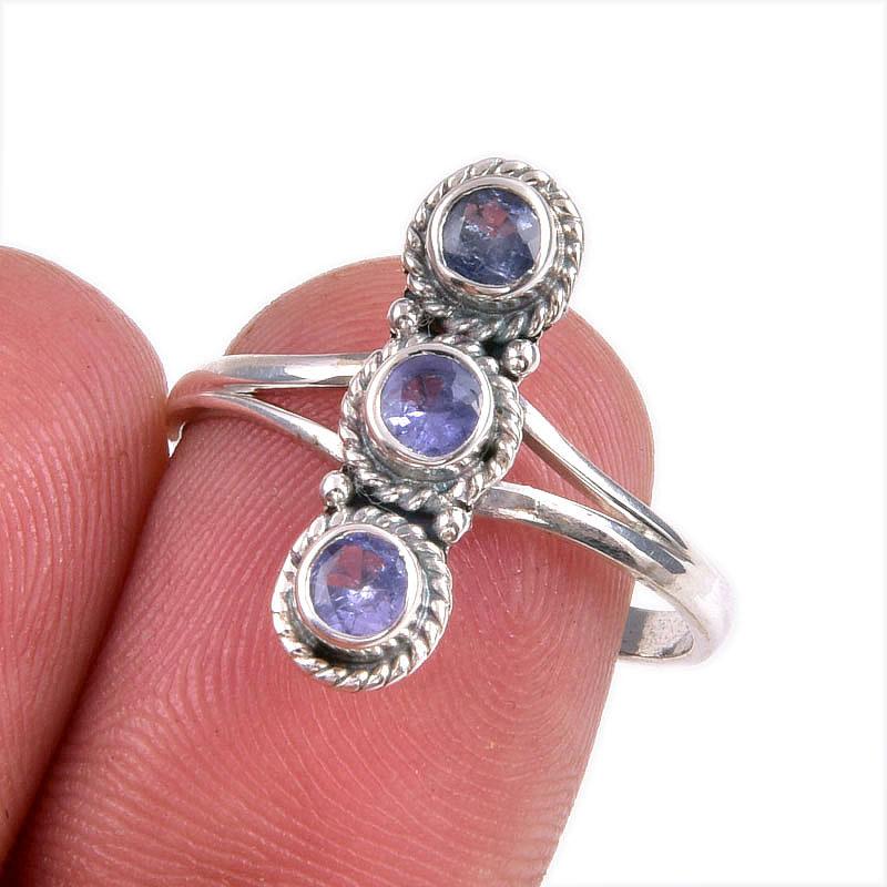 

Natural Tanzanite Gemstone 925 Solid Sterling Silver Jewelry Ring Size 9 z5m83