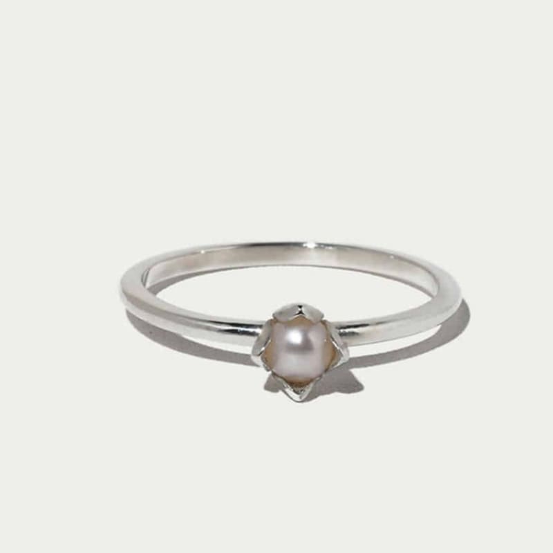 neueblute Blossom Pearl Ring
