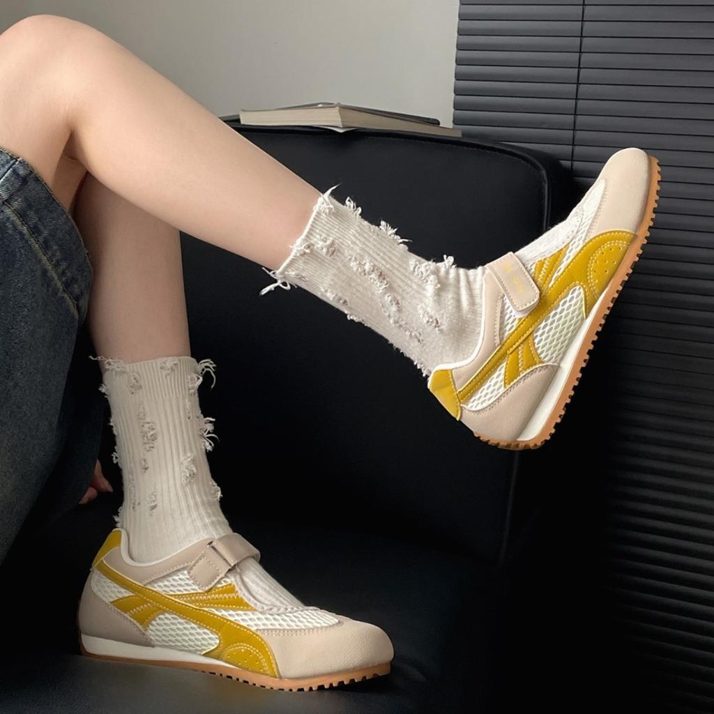 Żółte retro wszechstronne buty treningowe moralne na płaskiej podeszwie z wewnętrznym podwyższeniem wysokości damskie 2025 nowe letnie spódnica płytkie buty Mary Jane