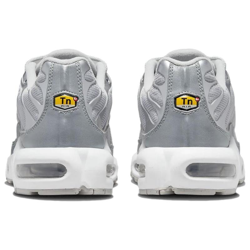 Nike Air Max Plus Metallic Silver Sneakers Casual Shoes FJ1012-095