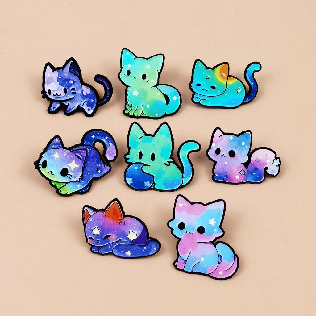 Gradient Cartoon Kitten Brooch: Cute Alloy Badge for Backpack & Clothing Decoration.