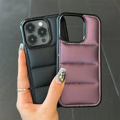 Custodia imbottita in piumino alla moda per iPhone 15 16 14 Plus 13 12 11 Pro X XR XS Max Custodia morbida in silicone antiurto