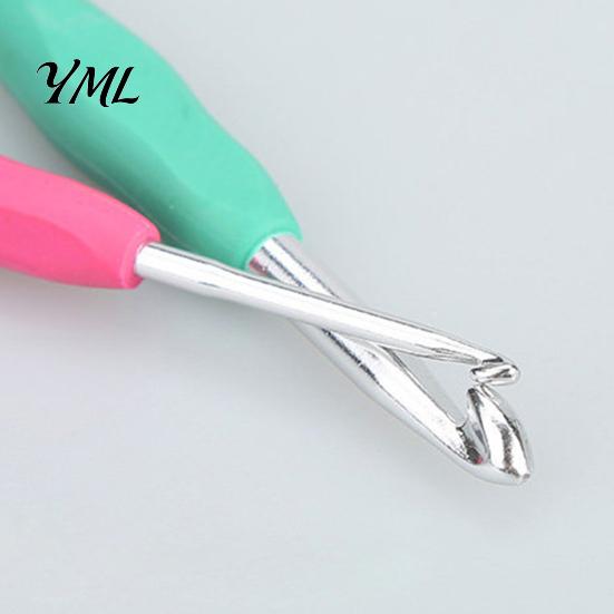 Portable Storage Case for Yarn Crafts Colorful Crochet Hooks Set, 9Pcs Multi?Size Needles, Ergonomic Pain Free Crafting Hooks, Knitting Tools