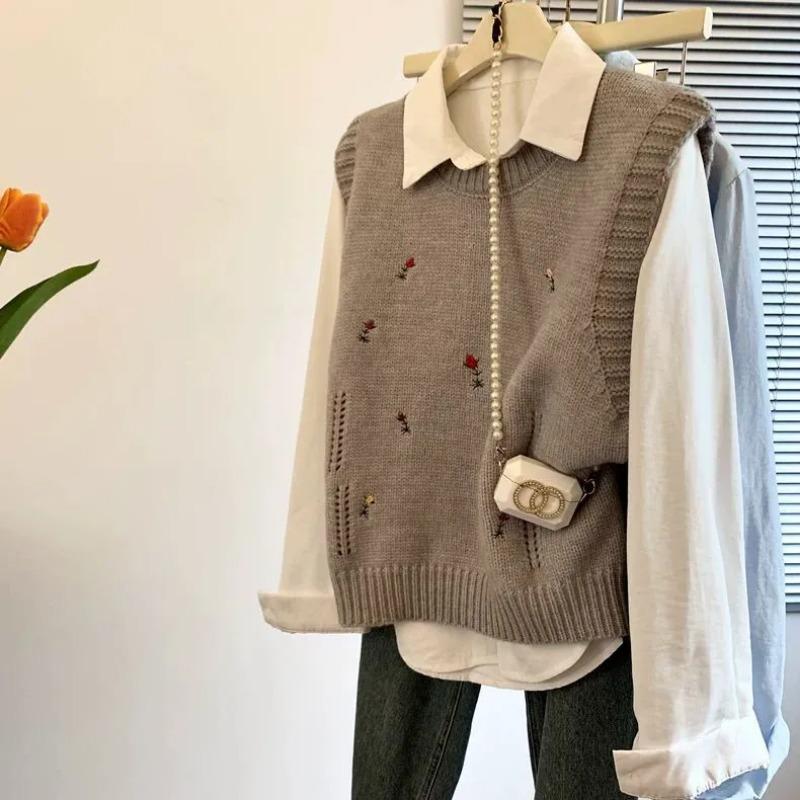 

Женский трикотажный жилет без рукавов с вышивкой в виде цветов, весенний корейский многослойный верх S серый