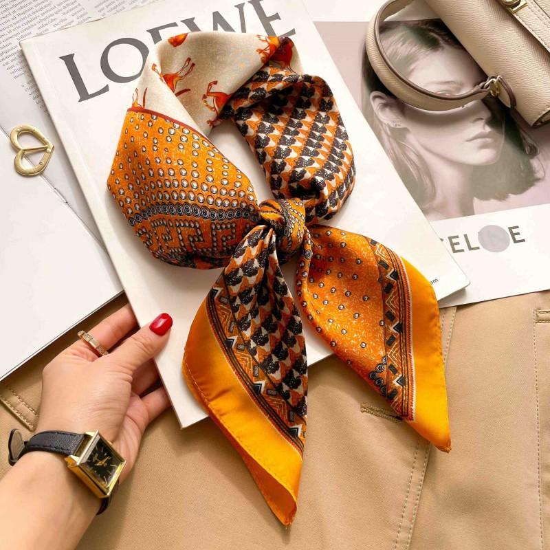 Elegant Silk-Like Square Scarf Women Korean Style Print Neck Lightweight 70x70cm Nylon Fashion Accessory
