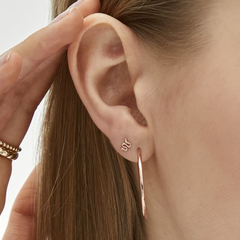 Own Snake Piercing (14k / 18k Gold)