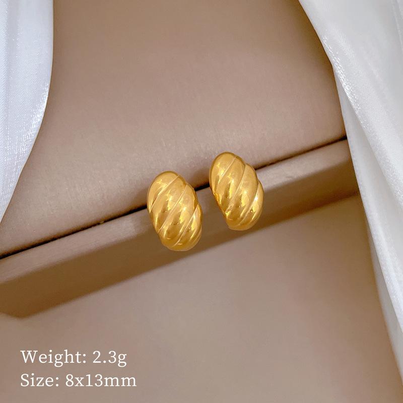 Fritillary Clover Minimalist Stud Earrings Cold Men'S And Women'S Earrings Personality Temperament Banquet Earrings