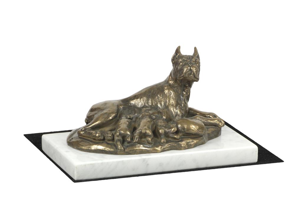 Boxer, německý boxer II. - figurka psa, socha na bílém mramoru, trofej pro výstavu psů Art-Dog