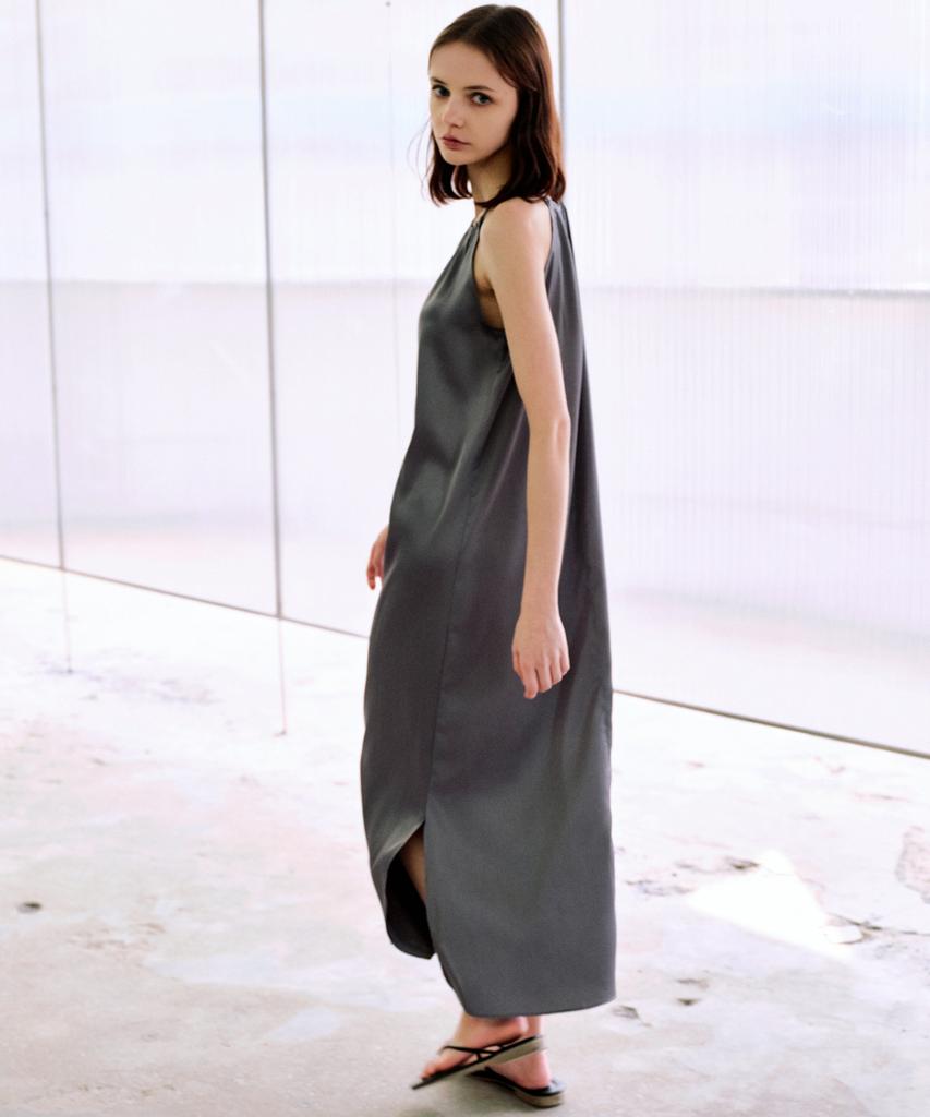Rank 5 [Nelli] Satin One-Piece [Nelli] Satin Halterneck Dress_Charcoal