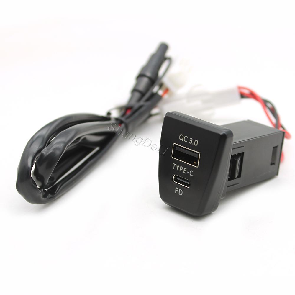 Car Charger TYPE-C PD QC3.0 USB Dual Socket Phone Charger Interface Adapter For Toyota RAV4 Rav4 XA50 2019 2020