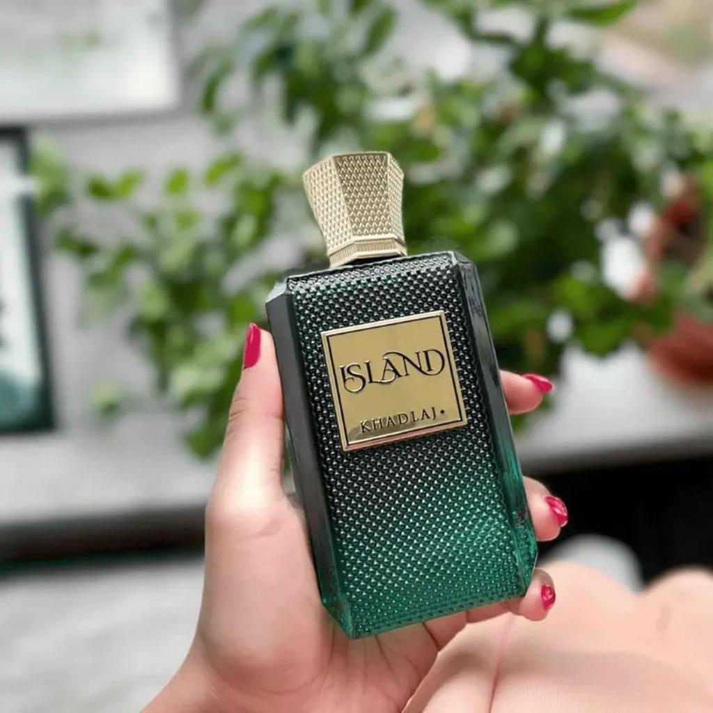 Khadlaj Island Vanilla Dunes Extrait De Parfum 100ml – Warm Spicy Vanilla Unisex Fragrance, Long-Lasting Gourmand Scent Less