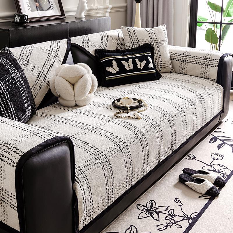 

Chenier Sofa Cushion Universal In All Seasons, Small Fragrance, Non-Slip, Advanced Sense, Straight Row Seat Cushion Cover New Cover 70*70cm