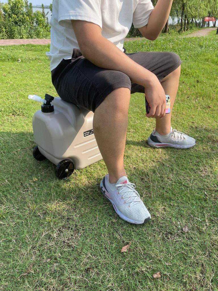 Draagbare Watertank op Wielen met Kraan voor Kamperen