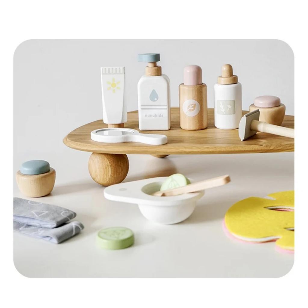 Children Wooden Pretend Play Toy Simulation Facial Mask Makeup Set Imitation Game Role Play Kids' Learning Education Toys Gifts