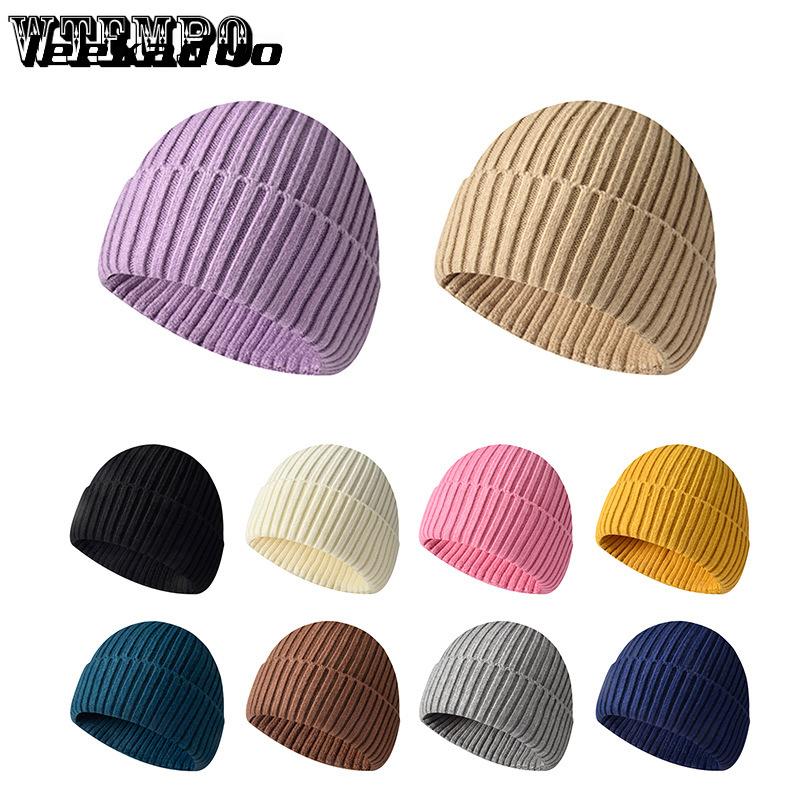 Simple Solid Color Hat Men's Winter Pullover Knitted Hat Autumn and Winter Warm Ear Protection Hat