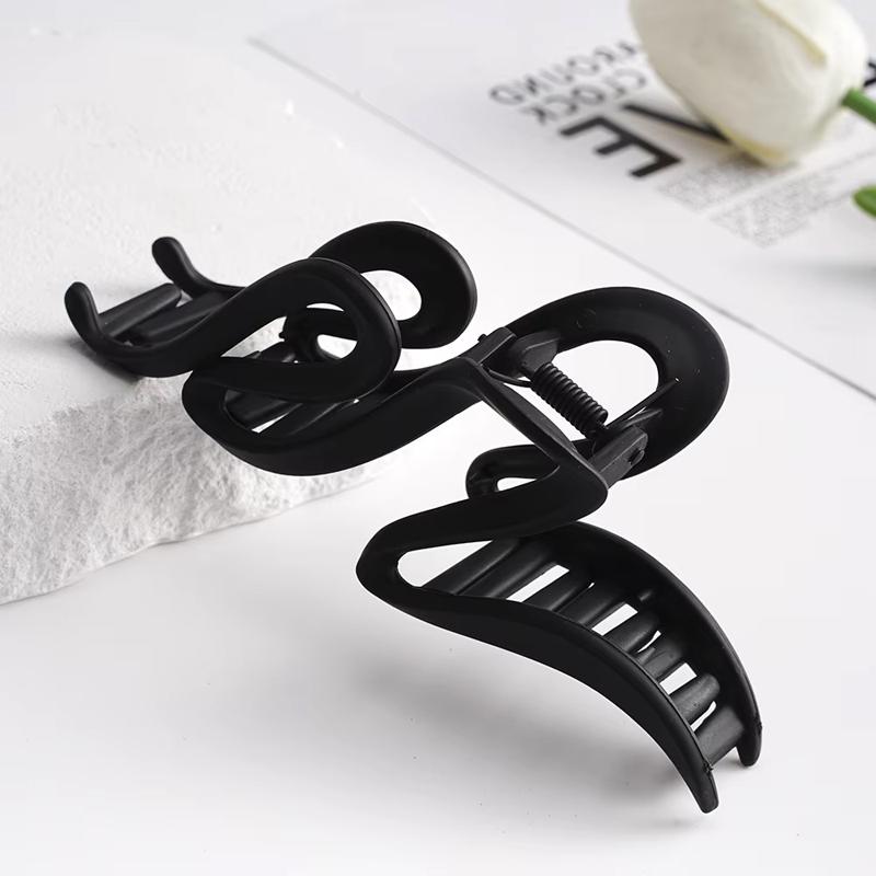 13cm Acrylic Hair Clips For Women Hairpin Matte Wave Hair Claw Clip Ponytail Hair Accessories Girls Headwear Barrettes 4 Colors