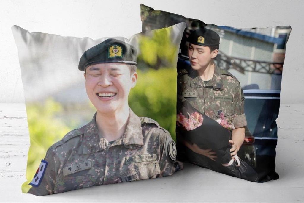 [USED] BTS Cushion Cover Jimin