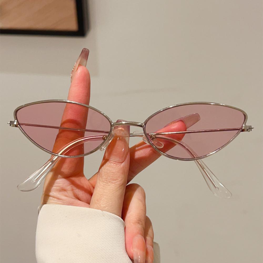 

New Small Frame Cat Eye Sunglasses Fashion Retro Metal Sun Glasses UV400 Protection Shades Trendy Streetwear Casual Eyewear