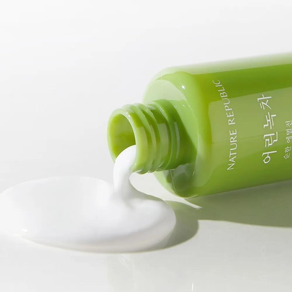 Young Green Tea Mild Toner + Emulsion 2-Piece Set