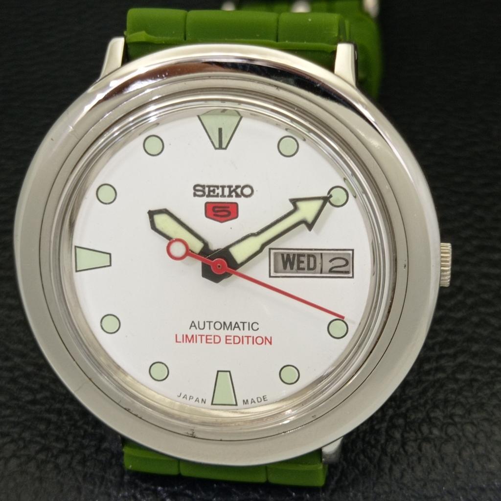USED VINTAGE SEIKO 5 AUTOMATIC 7006A JAPAN MENS WHITE COLOR DIAL WATCH A433850-2 R119-a433850