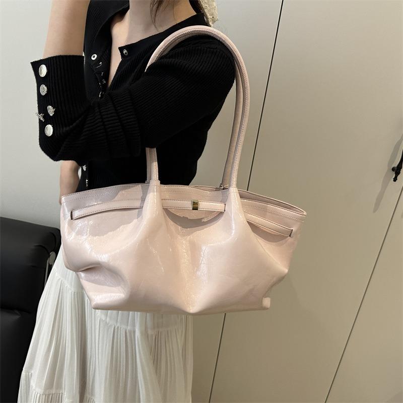 Spring New Beautiful Handbag Large Capacity Underarm Bag Fashion Casual Versatile Shoulder Tote Bag