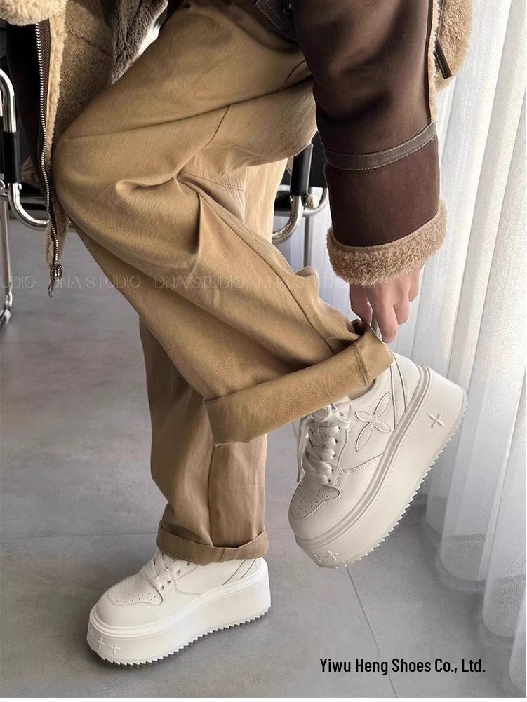 Baskets blanches à semelles épaisses pour femmes: Chaussures à plateforme automne 2025, Style sportif décontracté polyvalent augmentant la hauteur
