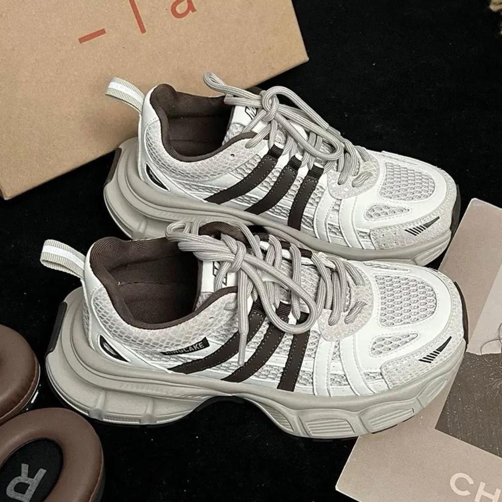 Popular 2025 Spring Thick-soled Heightening Dad Shoes Women's Single Color Matching Lace-up Versatile Sports and Leisure Shoes Tide