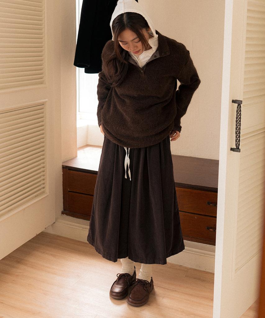 COTTON BELL Volume Pleated Corduroy Pants - Brown