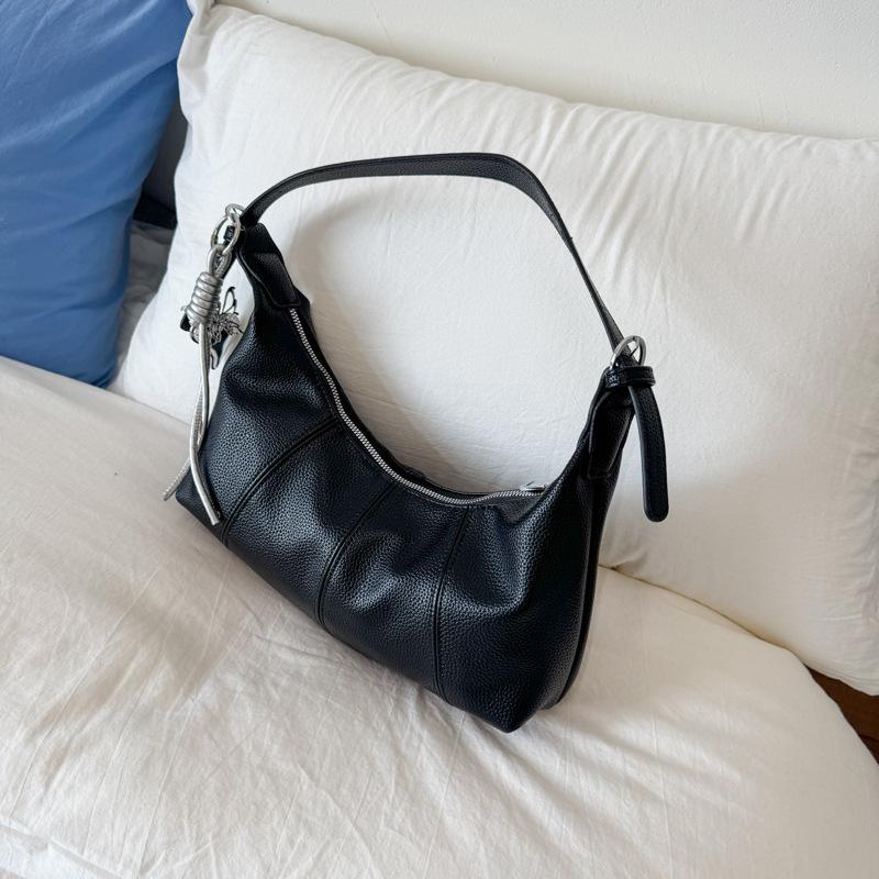 

Summer Lazy Wind Dumpling Bag 2025 New Fashion Foreign Style Large Capacity Dumpling Bag Simple Splicing Croissant Bag