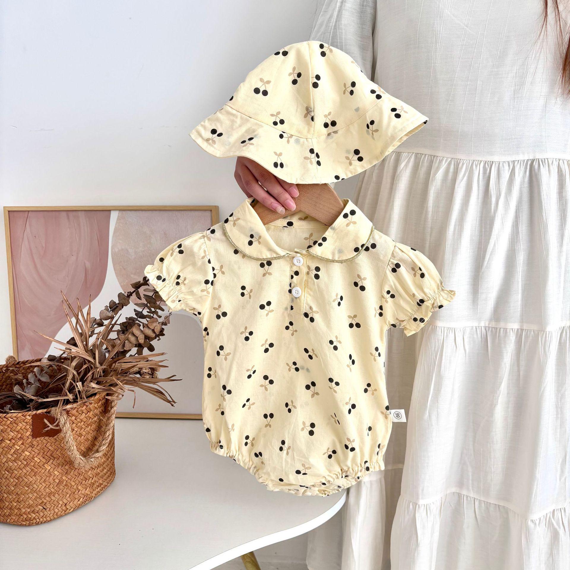 

Летний ромпер для девочки с принтом вишни - Боди-треугольник с коротким рукавом 90 cm вишня