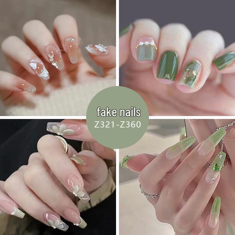 

Diamond-Designed 3D Wearable Nails with Heart and Bow Nail Art Stickers