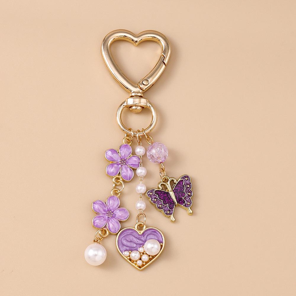 Trendy Butterfly & Heart Keychain: Stylish Animal & Flower Backpack Pendant