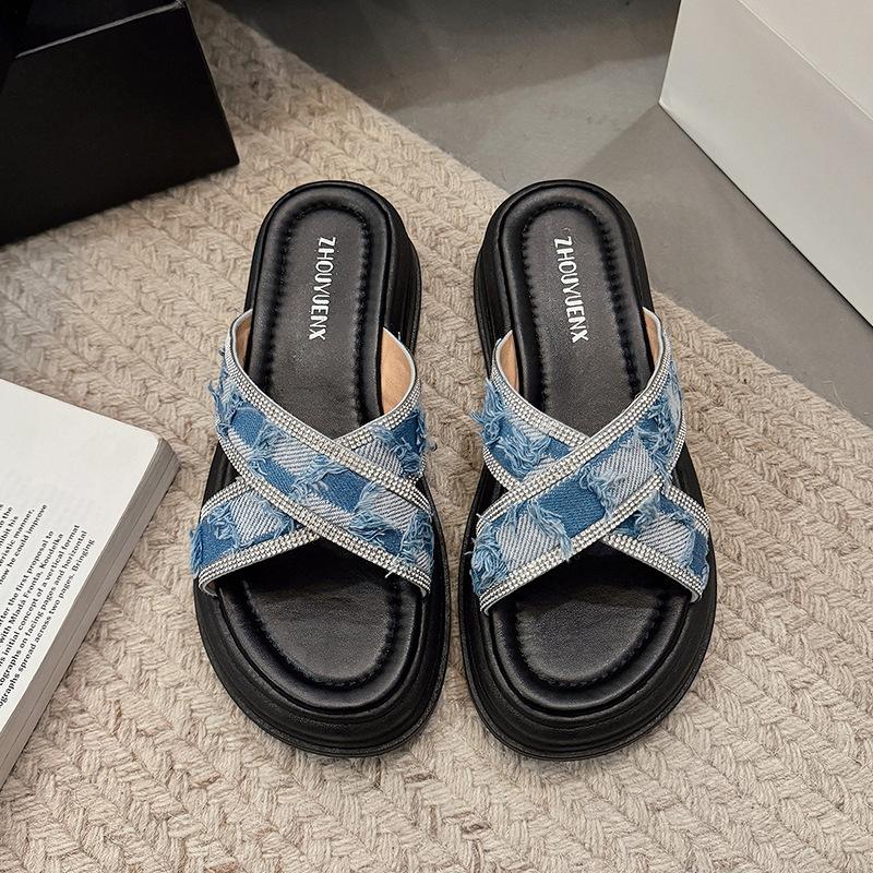 Fairy wind slippers female summer wear 2025 new shoes versatile thick-soled pregnant women soft-soled beach cool slippers