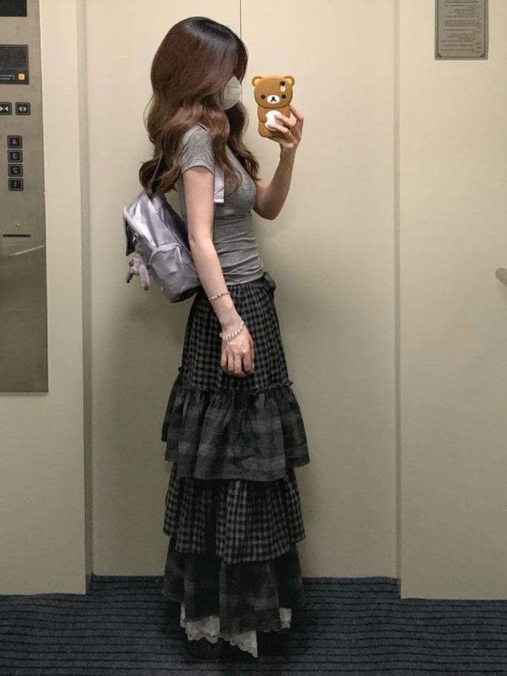 Women's Retro Gray Plaid Patchwork Layered Long Skirt with Heavy Embroidery For Autumn/Winter