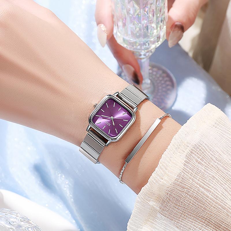 

Женские кварцевые часы с квадратным корпусом, бамбуковым стальным браслетом, маленьким циферблатом, цельным браслетом, набор из 2 предметов, без подарочной коробки серебряный