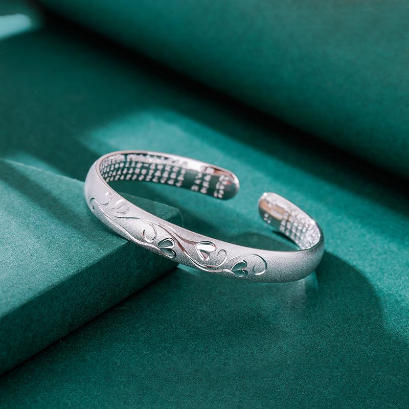 

Резной цветок с широким лицом, однотонный браслет из чистого серебра для женщин, серебро 999 футов, модный стиль для мам, темперамент, открытый матовый серебряный браслет Adjustable size