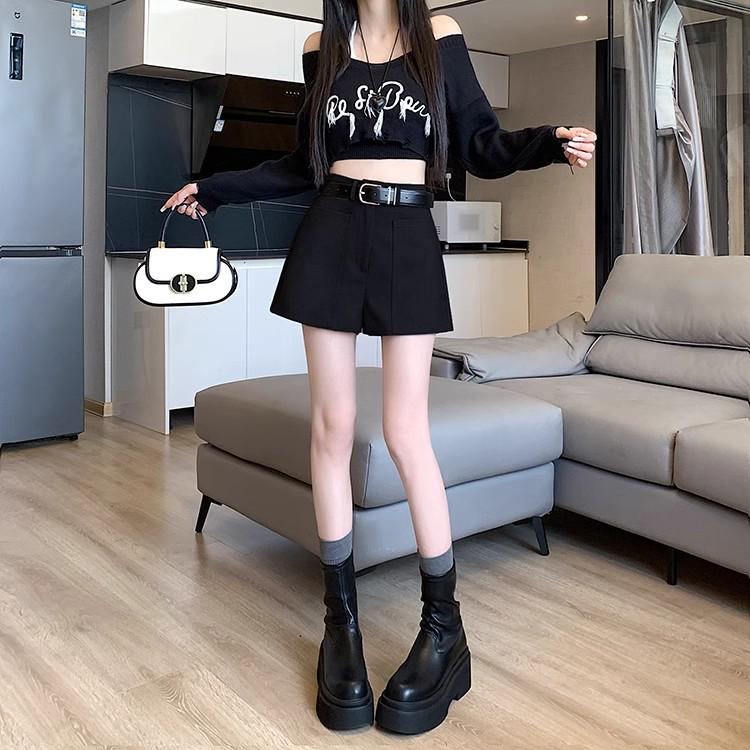 Spring Plus Size A-Line Black High Waist Shorts for Women - Petite, Loose Fit, Wide-Leg, Slimming Suit Style