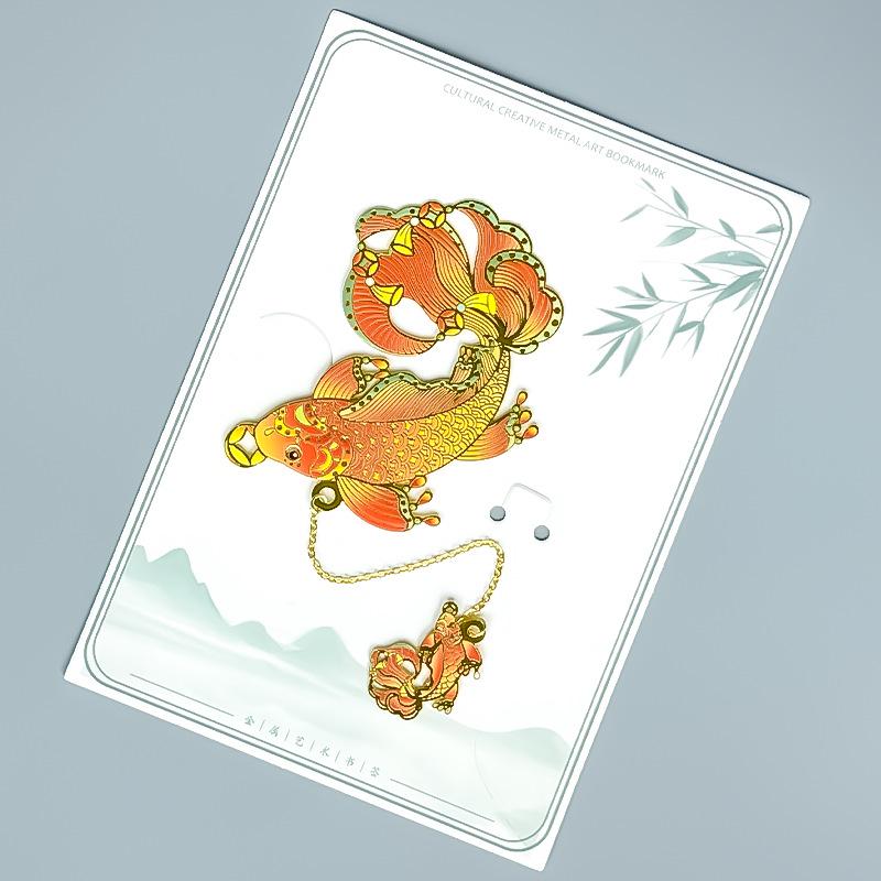 Dragonfly, Carp, and Lotus Metal Bookmarks: Cultural & Creative Chinese-Style Souvenirs Standard